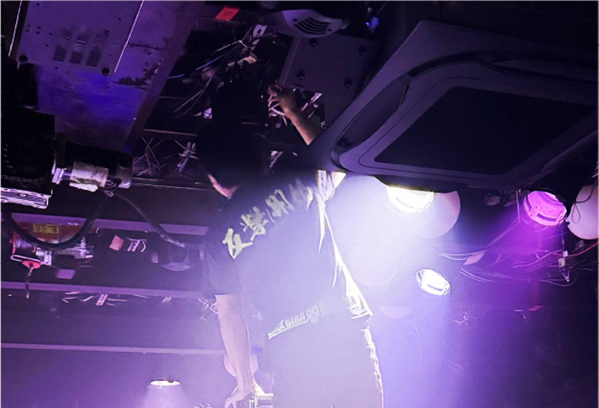 stage-staff